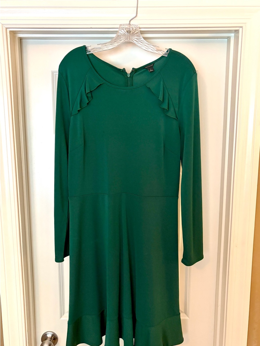 Ann Taylor Emerald Green Long Sleeve Ruffle Detail Dress